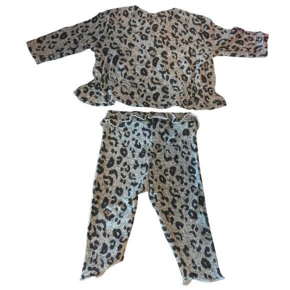 Jessica Simpson Baby Girl Leopard 2 Piece Set Outfit Size 3/6M Animal Print - Picture 2 of 9